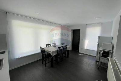 Casă cu 4 camere cu Teren 1397 Mp în Poiana - 3