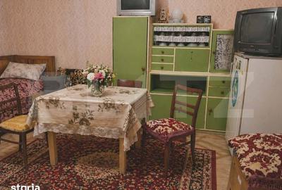 Casă cu 2 camere cu Teren 4706 Mp în Central - 4