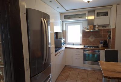 Apartament cu 4 camere, mobilat în Târgu Cucu - 5