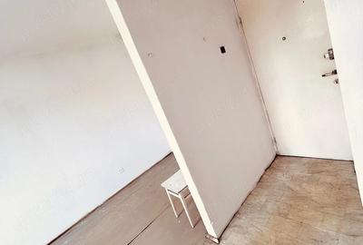 Apartament cu 2 camere decomandat în Militari