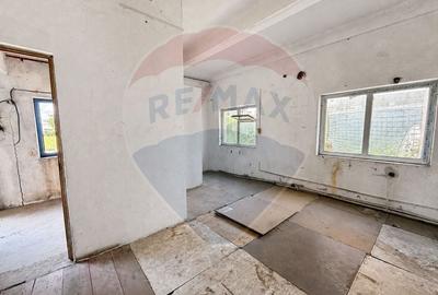 Spațiu industrial, de 200 mp, în 13 Decembrie - 8
