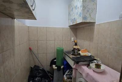 Apartament cu 3 camere semidecomandat în Neptun - 4