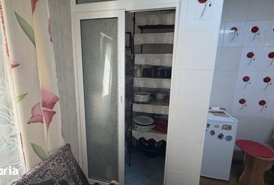 Apartament cu 3 camere decomandat în Central - 8