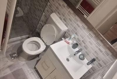 Apartament cu 2 camere semidecomandat în Cișmigiu