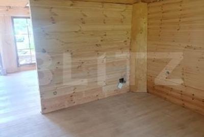 Casă cu 3 camere în Central