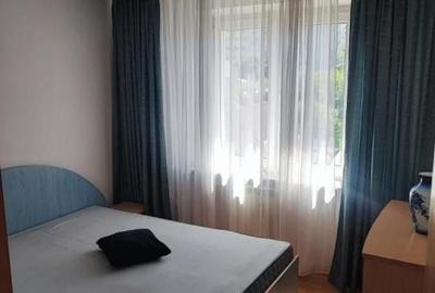 Apartament cu 3 camere semidecomandat în Pantelimon