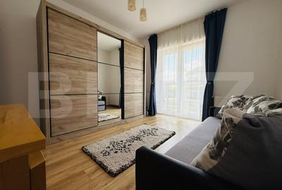 Apartament cu 2 camere decomandat, mobilat în Tractorul - 4