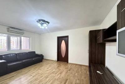 Apartament cu 3 camere semidecomandat în Rahova - 1