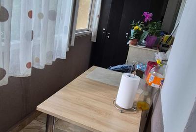 Apartament cu 2 camere semidecomandat în Giulești - 8