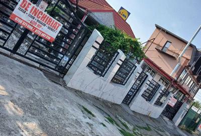 Spațiu comercial, de 600 mp, în Central - 3