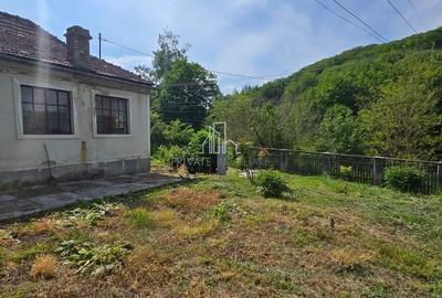 Casă cu 4 camere în Angofa
