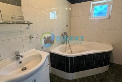 Casă cu 3 camere cu Teren 350 Mp în Calea Moldovei