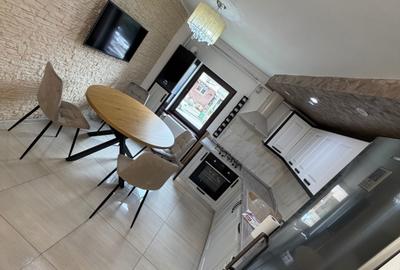 Apartament cu 3 camere decomandat în Central - 2