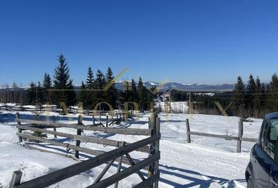 Teren de 800 mp, în Măguri