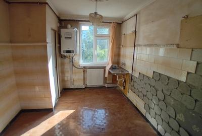 Apartament cu 3 camere decomandat în Calea Romanului - 4