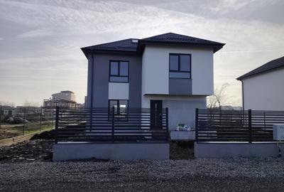 Casă individuală cu 4 camere cu Canalizare în Gulia - 4