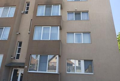 Apartament cu 2 camere decomandat în Gilău