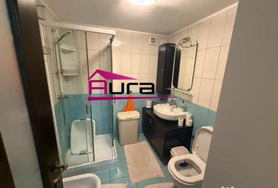 Apartament cu 3 camere decomandat în Babadag