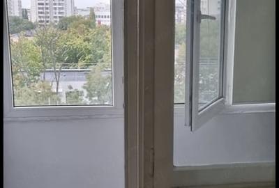 Apartament decomandat în Berceni