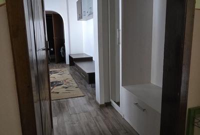 Apartament cu 2 camere semidecomandat în Exterior Vest