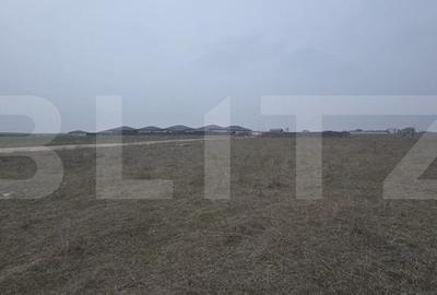 Teren de 1052 mp, în Cârcea