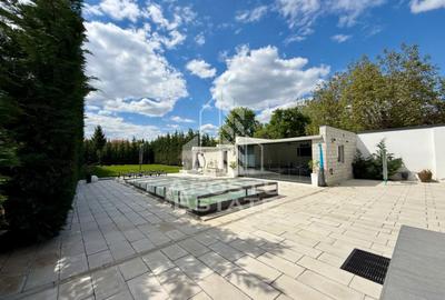 Casă individuală cu 4 camere cu Piscina în Lunei