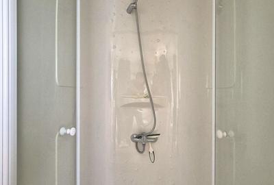 Casă individuală cu 3 camere cu Canalizare în Podu Oltului - 11