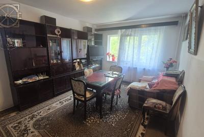 Apartament cu 2 camere decomandat în Colentina