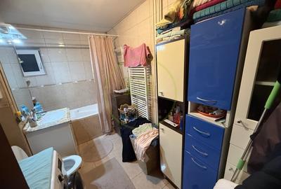 Apartament cu 3 camere decomandat, mobilat în Valea Rosie - 11