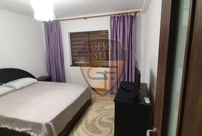 Apartament cu 3 camere decomandat în Delfinariu