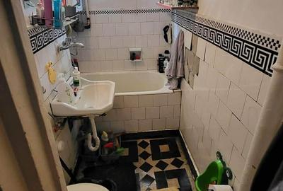 Apartament cu 2 camere semidecomandat în Central - 1