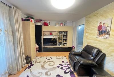 Apartament cu 4 camere decomandat, mobilat în Bartolomeu