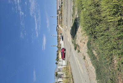 Teren de 300 mp, în Central