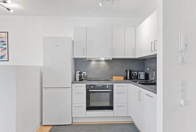 Apartament cu 2 camere semidecomandat în Torontalului