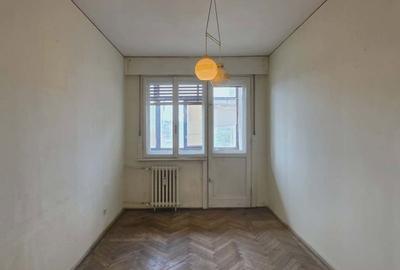 Apartament cu 3 camere în Central - 15
