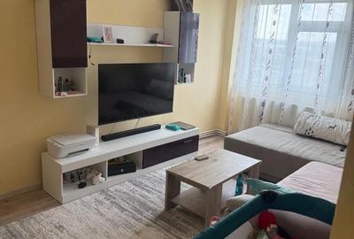 Apartament cu 3 camere decomandat în Central - 3