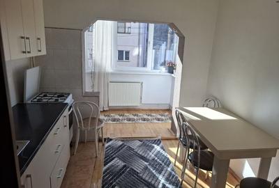 Apartament cu 2 camere decomandat în Central - 8