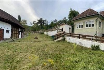 Casă individuală cu 4 camere cu Teren 1550 Mp în Cându - 2