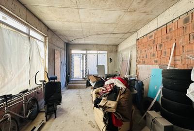 Spațiu comercial, de 126.40000152588 mp, în Chiajna