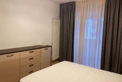 Apartament cu 3 camere semidecomandat, mobilat în 9 Mai - 8