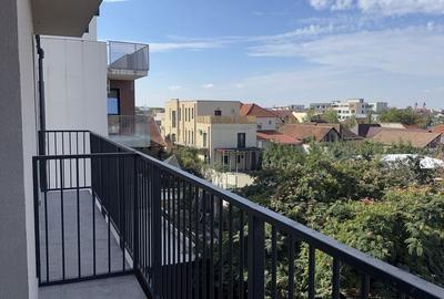 Apartament cu 2 camere decomandat în Iosia