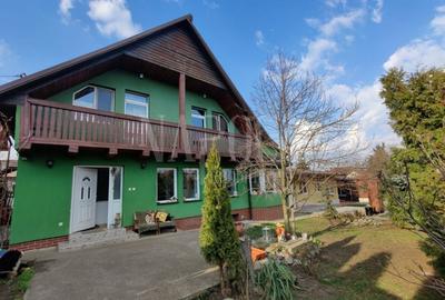 Casă individuală cu 6 camere cu Canalizare în Dâmbul Rotund