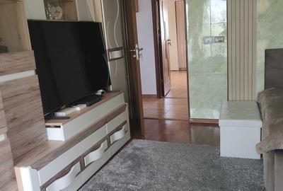 Casă cu 3 camere în Bartolomeu - 2