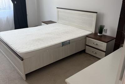 Apartament cu 3 camere decomandat în Central - 8