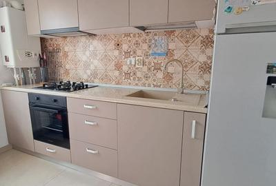 Apartament cu 2 camere decomandat, mobilat în Alexandriei
