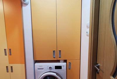 Apartament cu 2 camere decomandat în Plăvăț II - 1