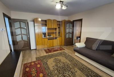 Apartament cu 2 camere semidecomandat, mobilat în Micro 16