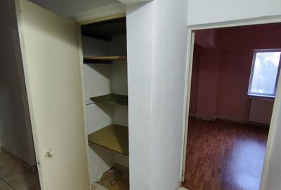 Apartament cu 2 camere decomandat în Central - 4