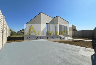 Casă cu 4 camere cu Canalizare în Berceni