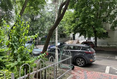 Garsonieră decomandată în Vitan - 11